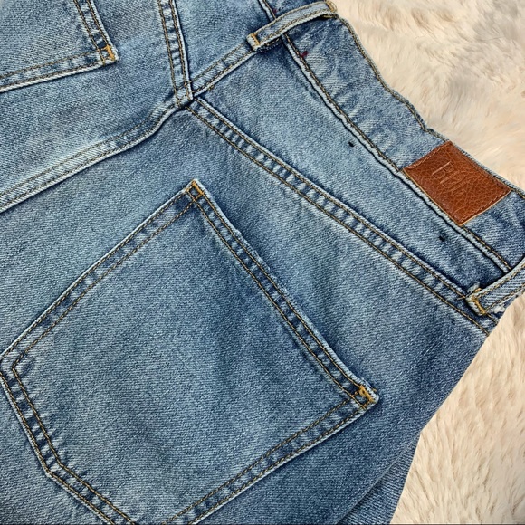 BDG Urban Outfitters High Rise Relaxed Straight Jeans Light Wash - Picture 5 of 7